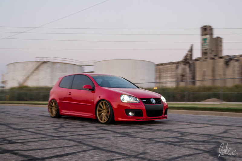Illustration for article titled VW Golf GTi photoshoot